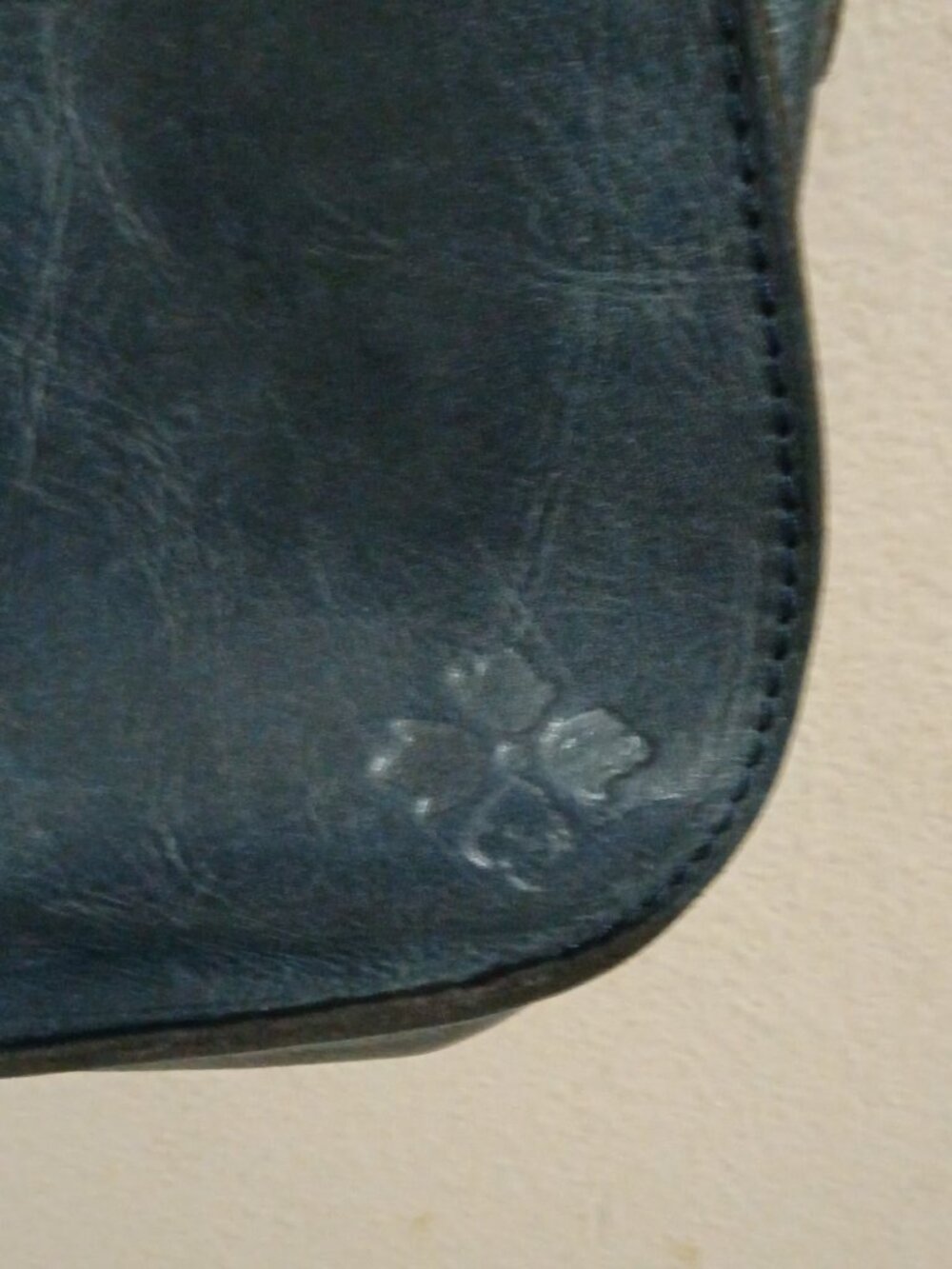Patricia Nash Leather Saddle Bag Tooled Crossbody Purse Navy-Blue Floral - Picture 6 of 16